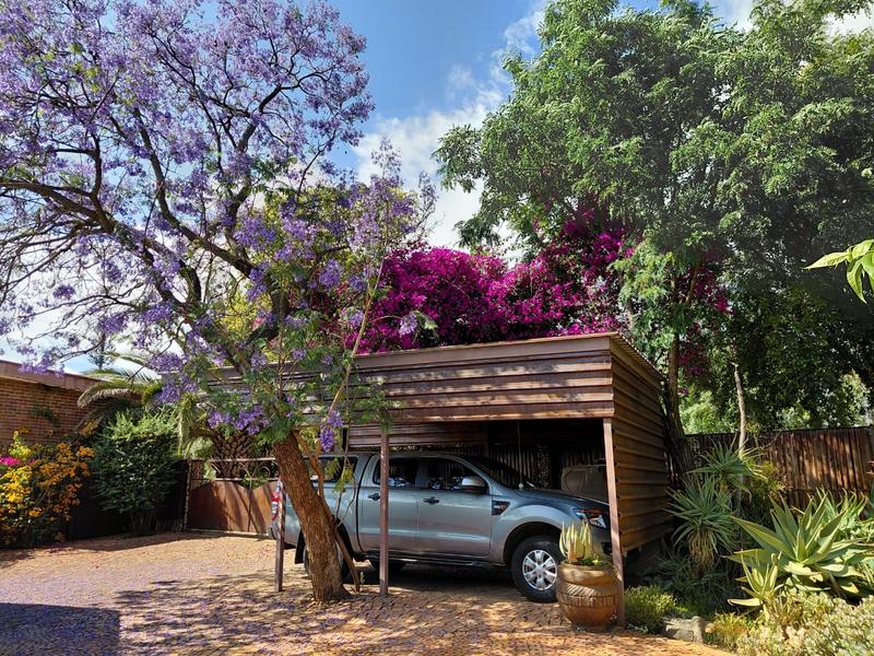 6 Bedroom Property for Sale in Dan Pienaar Free State